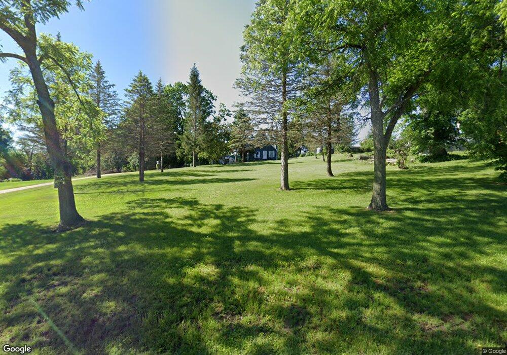 2511 Zika Ave NW, Cedar Rapids, IA 52405 - photo 1