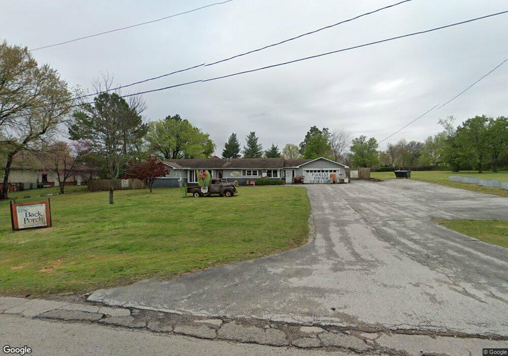 719 E Douglas St, Prairie Grove, AR 72753 - photo 1