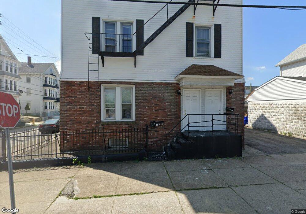 26 Comstock St, Pawtucket, RI 02860 - photo 1