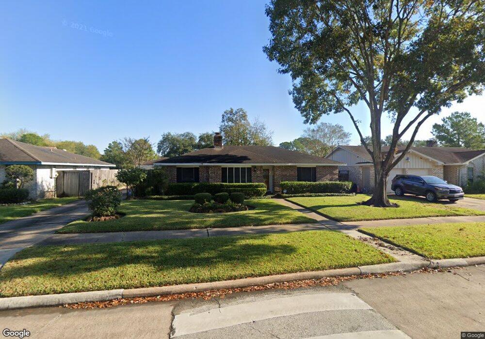 11831 Kirkway Dr, Houston, TX 77089 - photo 1