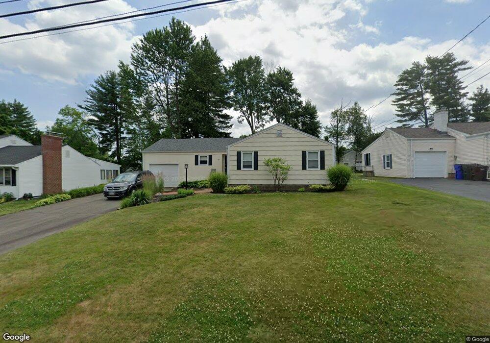 19 Sky View Dr, West Hartford, CT 06117 - photo 1