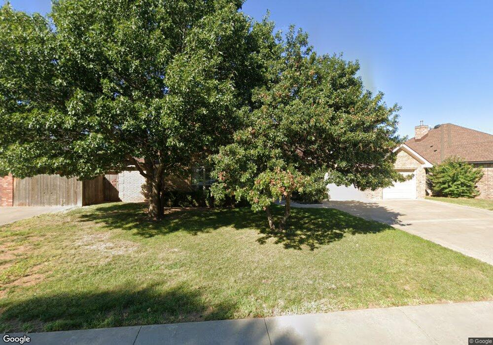 113 Floyd Ave, Dumas, TX 79029 - photo 1