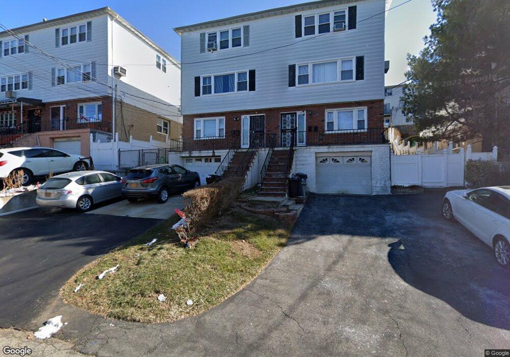 60 Pine St, Yonkers, NY 10701 - photo 1