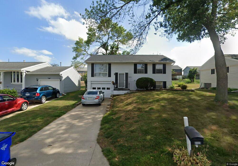 3131 Coral Ln SW, Cedar Rapids, IA 52404 - photo 1