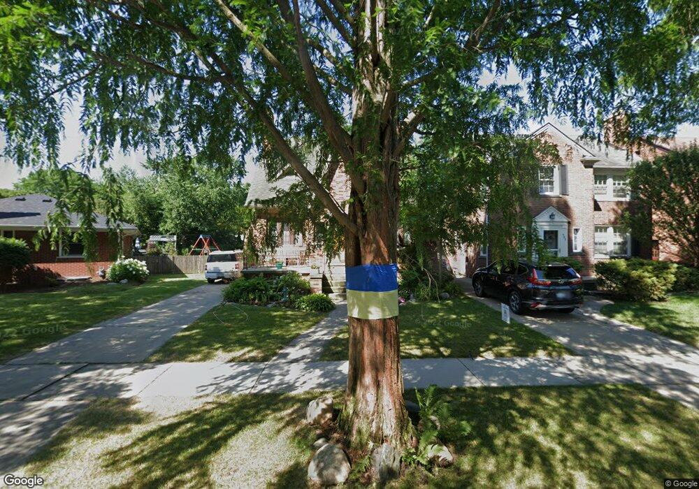 403 Mckinley Ave, Grosse Pointe Farms, MI 48236 - photo 1