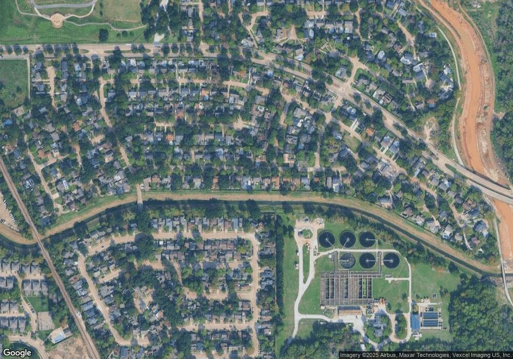 5007 Oak Shadows Dr, Houston, TX 77091 - photo 1