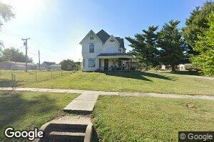 410 N 8th St, Tarkio, MO 64491