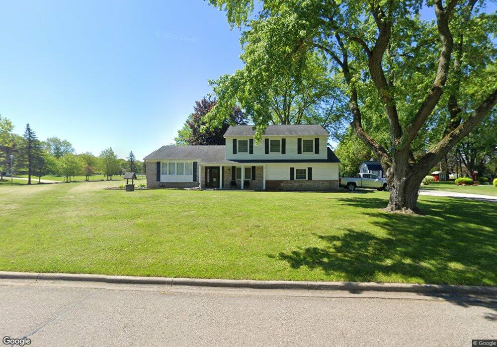 6181 Stonegate Pkwy, Flint, MI 48532 - photo 1