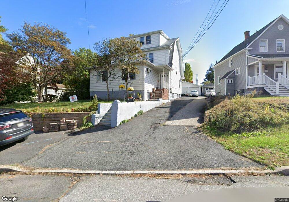 105 Sadler Rd unit Second Floor, Bloomfield, NJ 07003 - photo 1