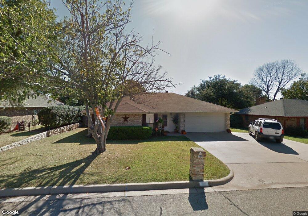 1105 Kay Dr, Weatherford, TX 76086 - photo 1