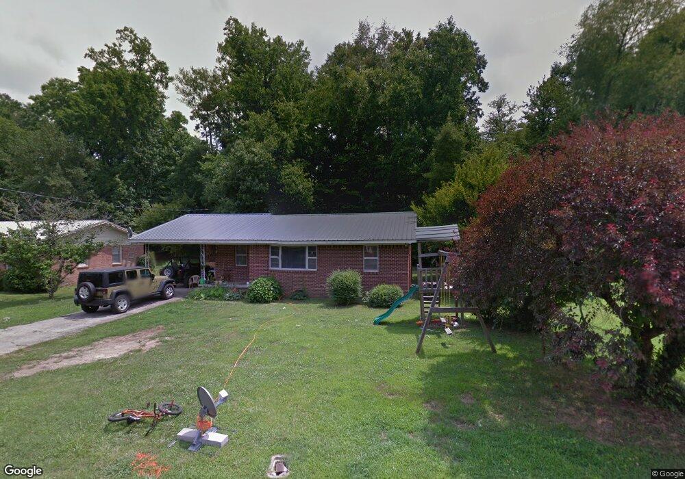 130 Shelton St, Linden, TN 37096 - photo 1