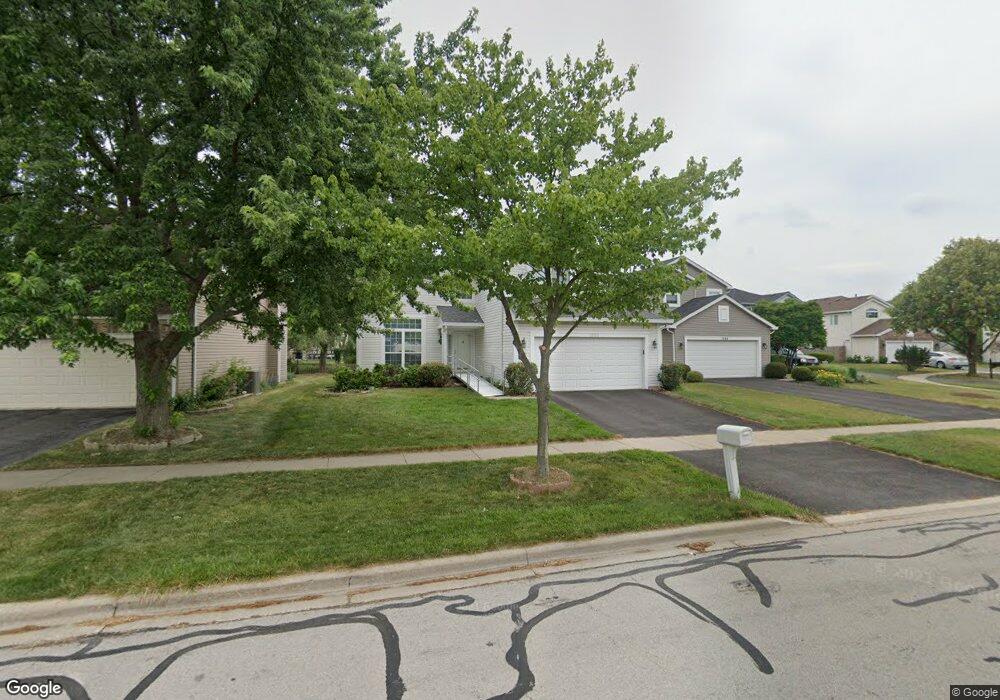 1952 Cobblebrook Ln, Naperville, IL 60565 - photo 1