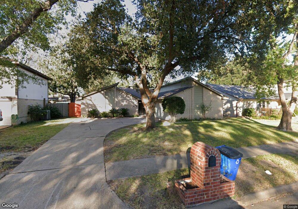 7411 Shady Vale Ln, Houston, TX 77040 - photo 1
