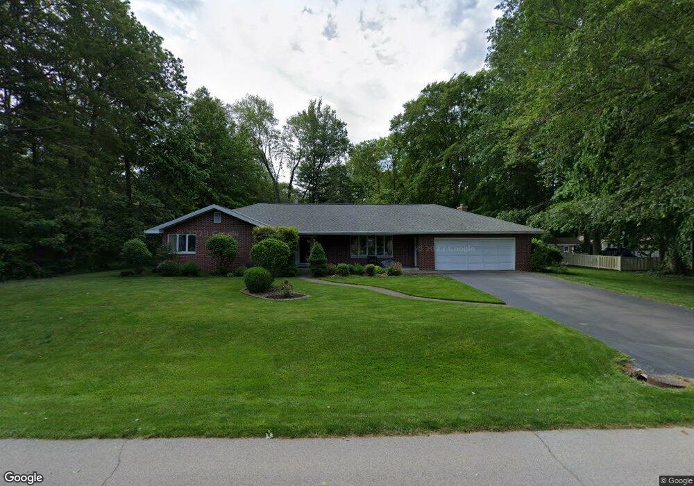 1003 Beechwood Dr, Nappanee, IN 46550 - photo 1