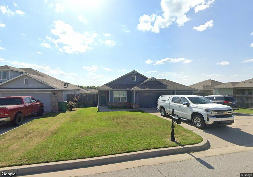 8810 S 256th East Place, Broken Arrow, OK 74014 - photo 1