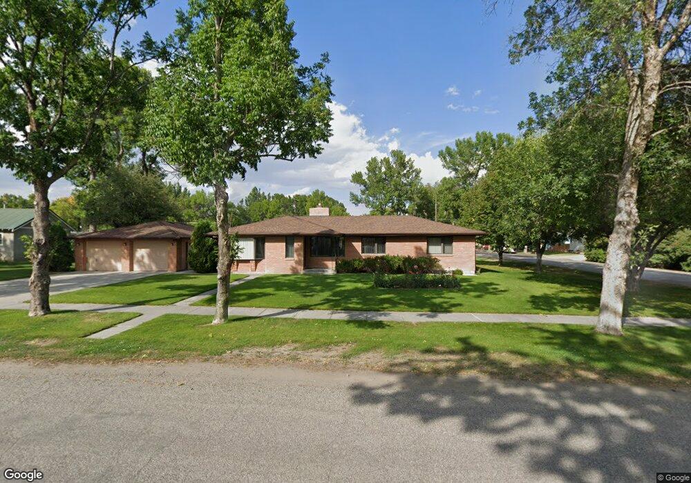 206 W 4th Ave N, Columbus, MT 59019 - photo 1