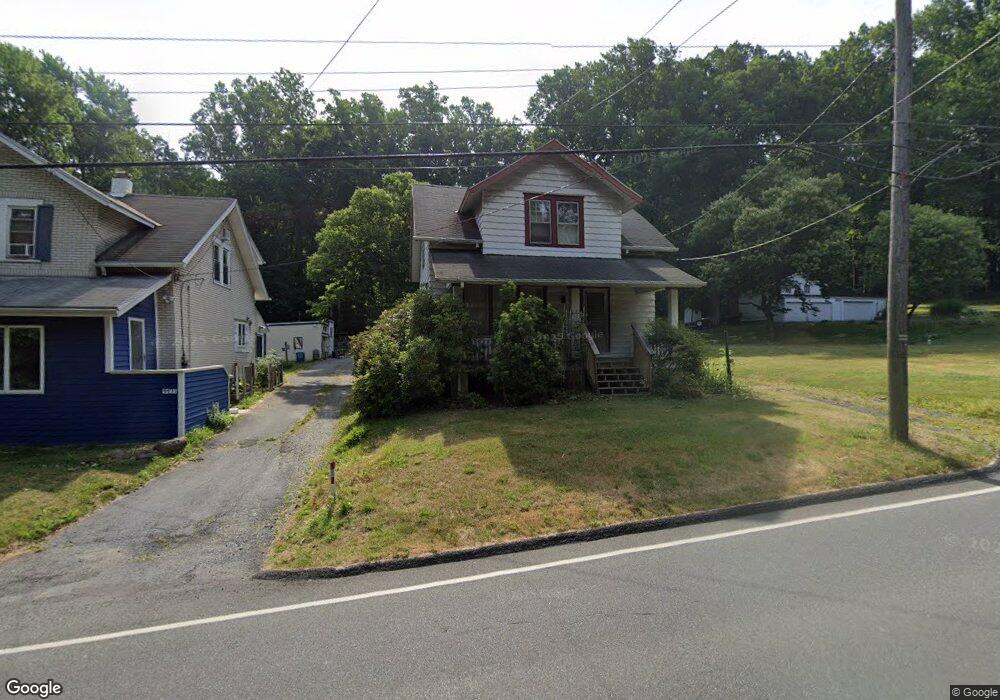 4481 Chestnut St, Emmaus, PA 18049 - photo 1