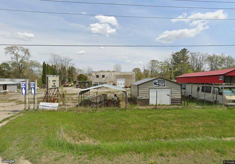 553 Goodrich St, Vassar, MI 48768 - photo 1