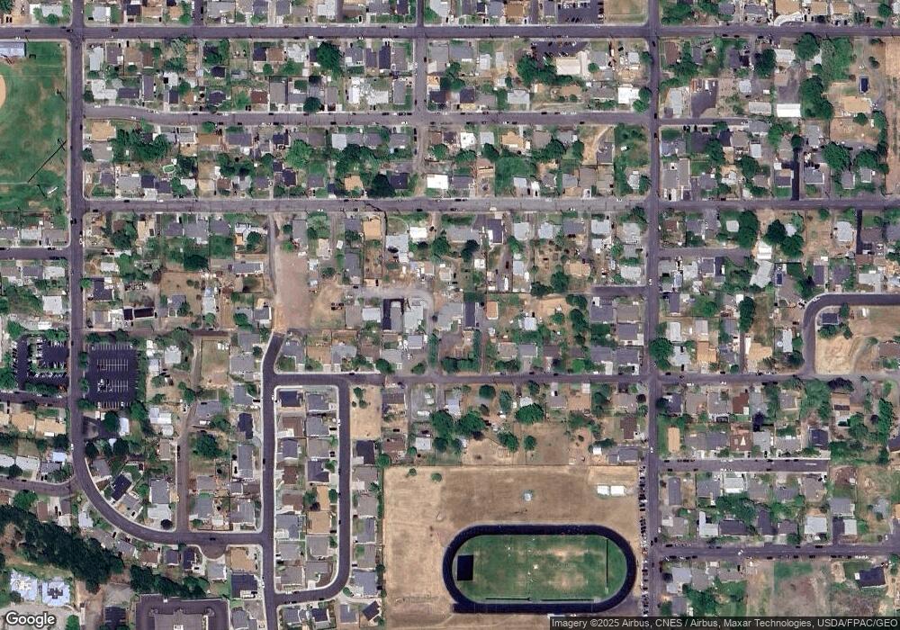 2201 E 16th St, the Dalles, OR 97058 - photo 1