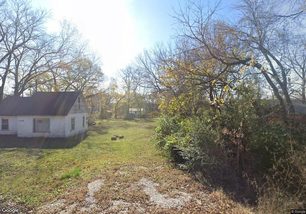 1005 W Ragan St, Henryetta, OK 74437 - photo 1