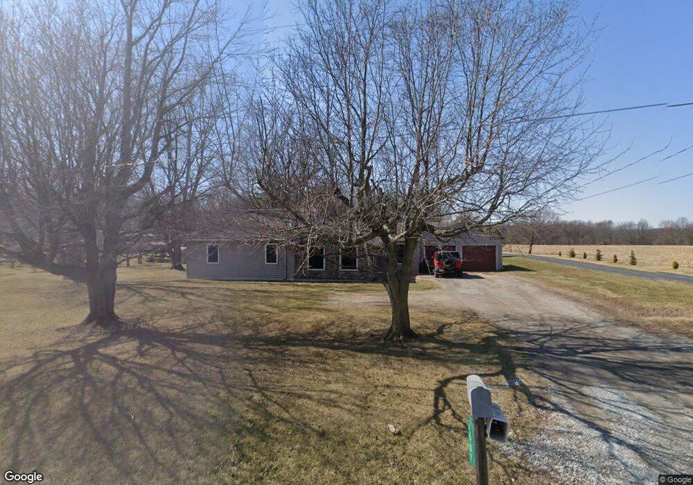 2607 N Thayer Rd, Lima, OH 45801 - photo 1