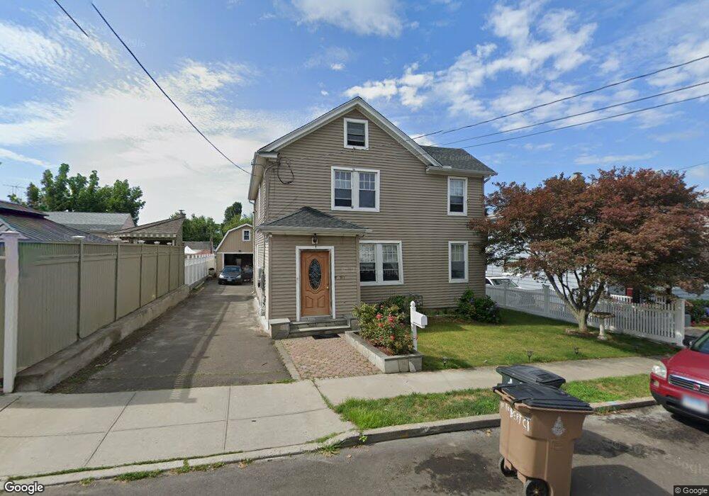 10 Robert Ct, Stamford, CT 06902 - photo 1