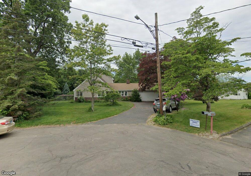 431 Lucille St, Fairfield, CT 06825 - photo 1