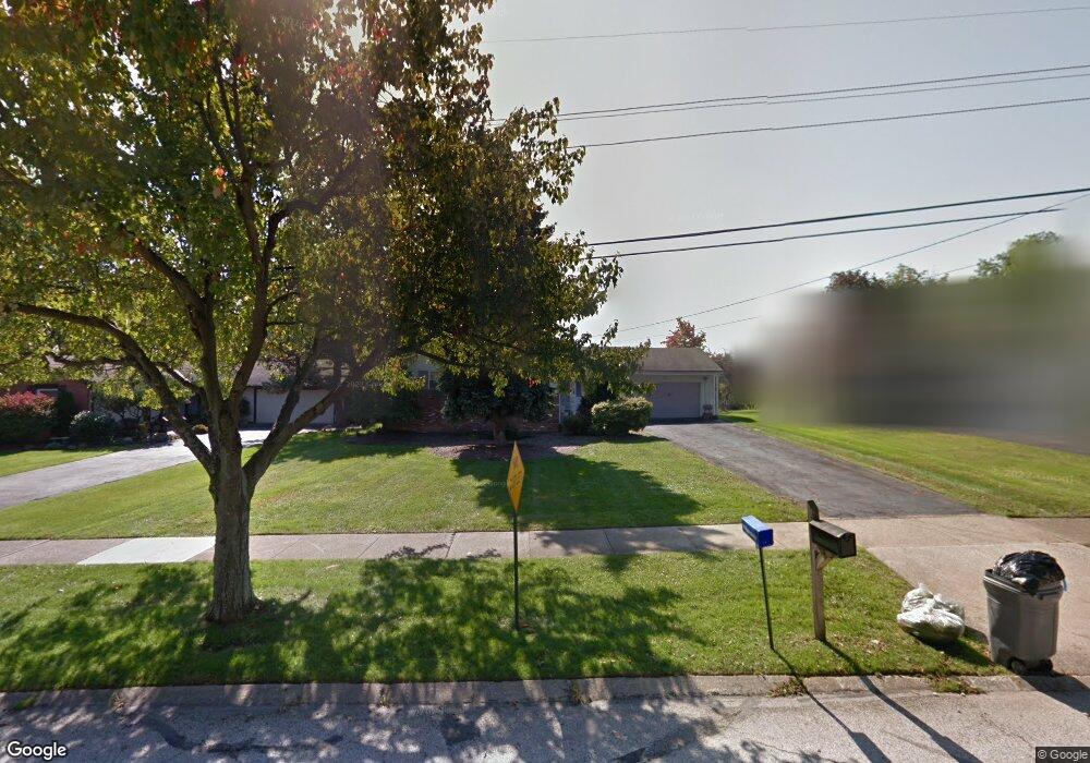 22500 Sandalwood Rd, Bedford, OH 44146 - photo 1