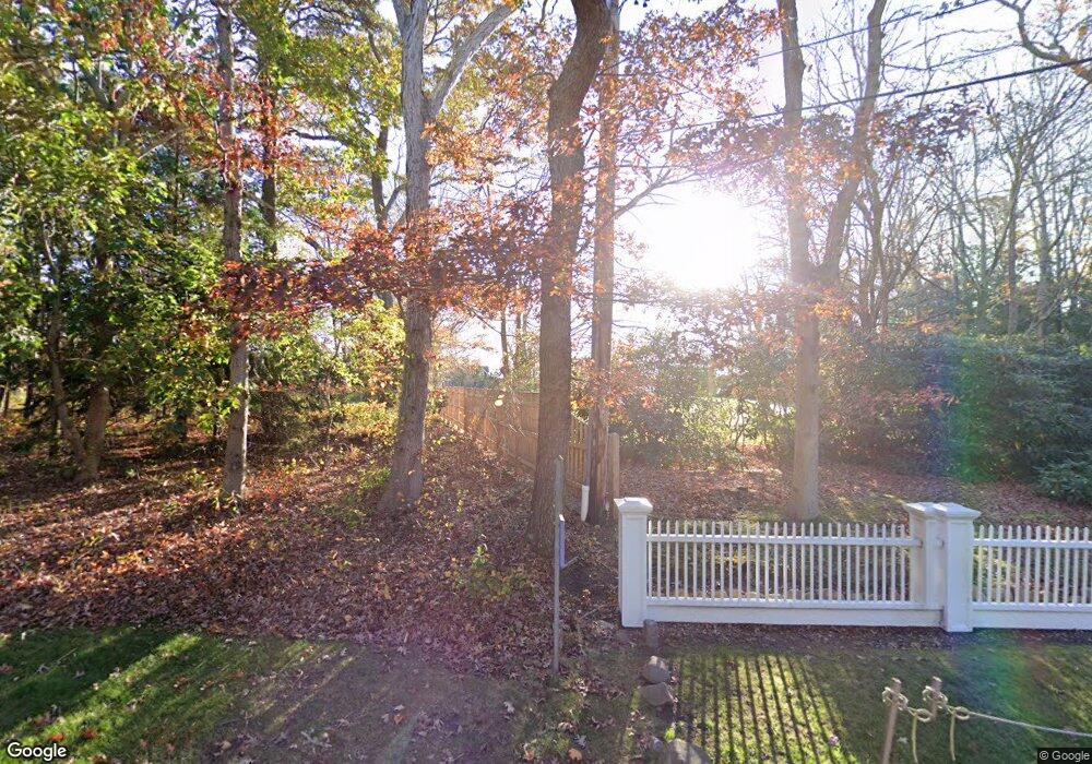 447 Main St, Vineyard Haven, MA 02568 - photo 1