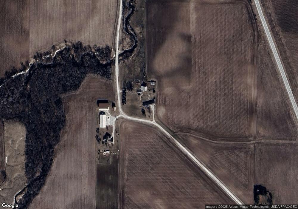 4701 Newbold Rd, Center Point, IA 52213 - photo 1