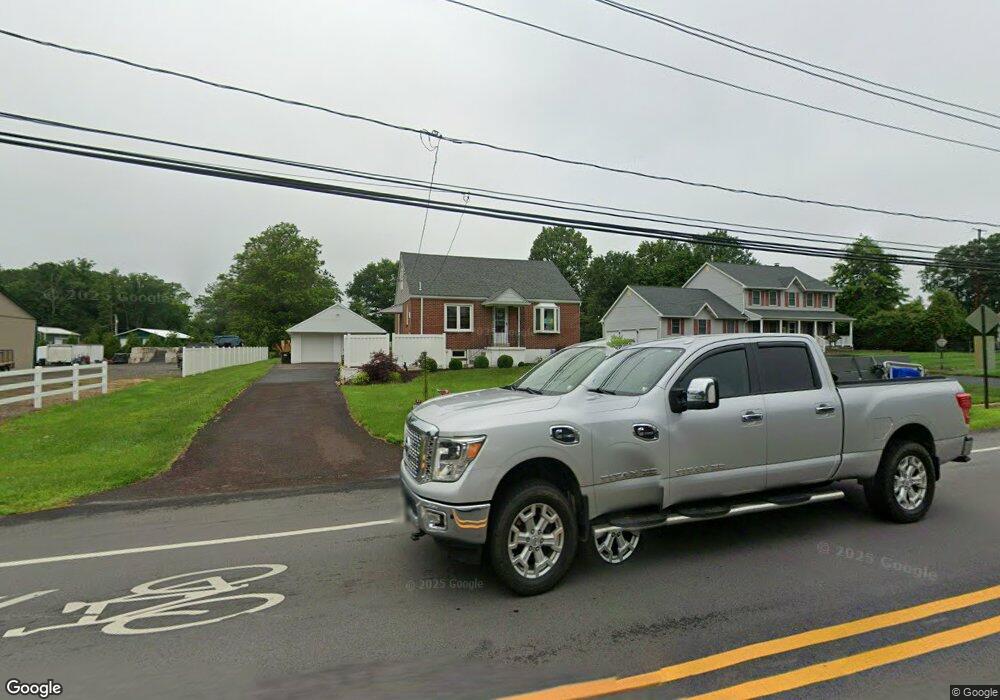 1832 Derstine Rd unit 12, Souderton, PA 18964 - photo 1