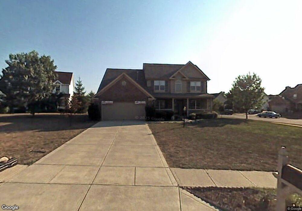 10405 Fox Run Ct, Fishers, IN 46037 - photo 1