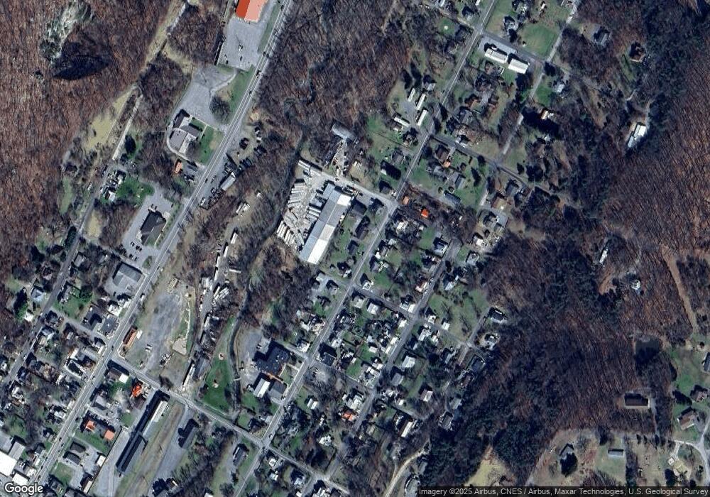 355 Harrison Ave, Berkeley Springs, WV 25411 - photo 1