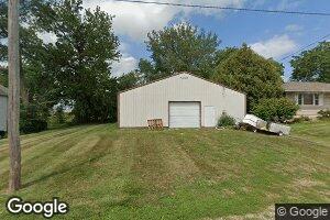 310 Pleasant St, Walnut, IA 51577