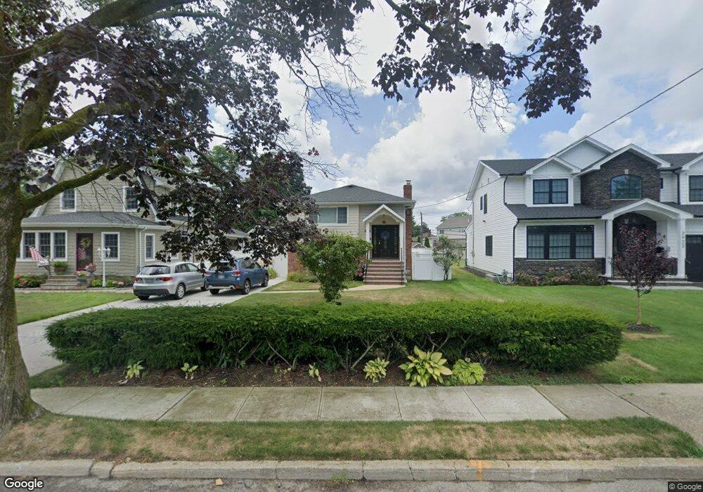 2917 Beltagh Ave, Wantagh, NY 11793 - photo 1