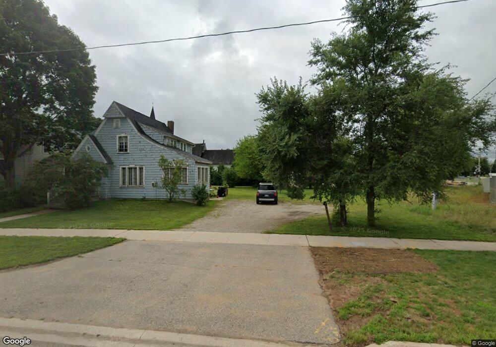 1405 14th Ave, Menominee, MI 49858 - photo 1