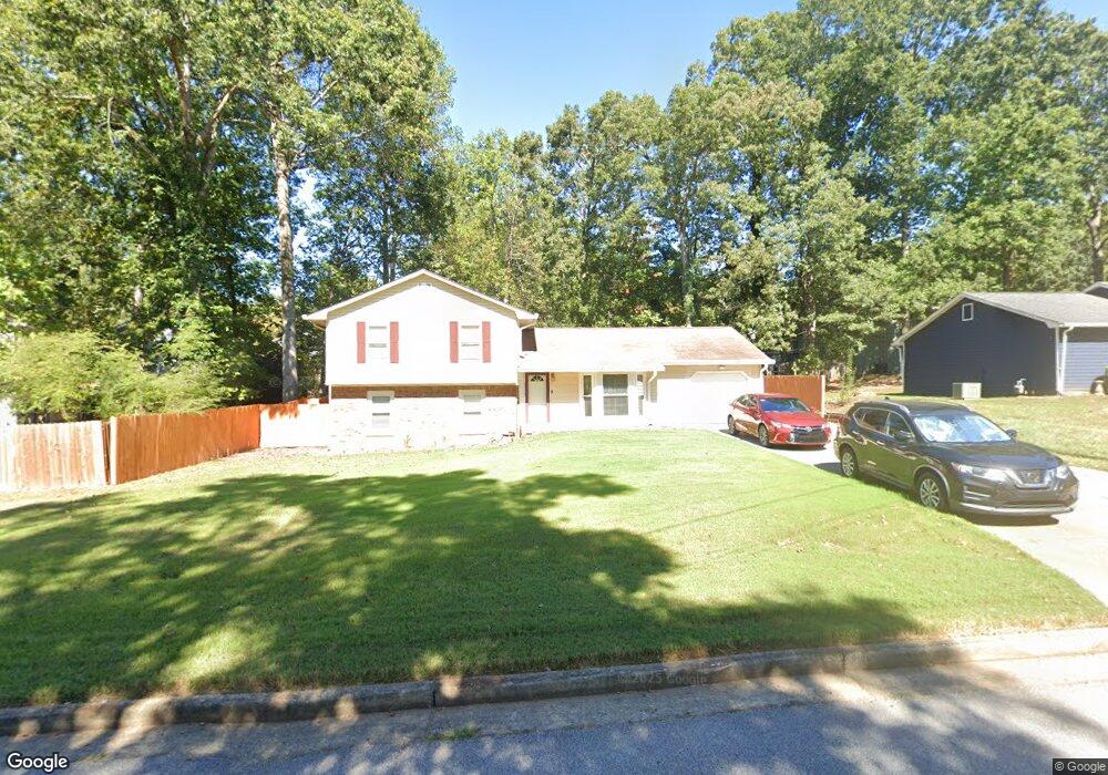 5715 Saint Thomas Dr unit 6, Lithonia, GA 30058 - photo 1