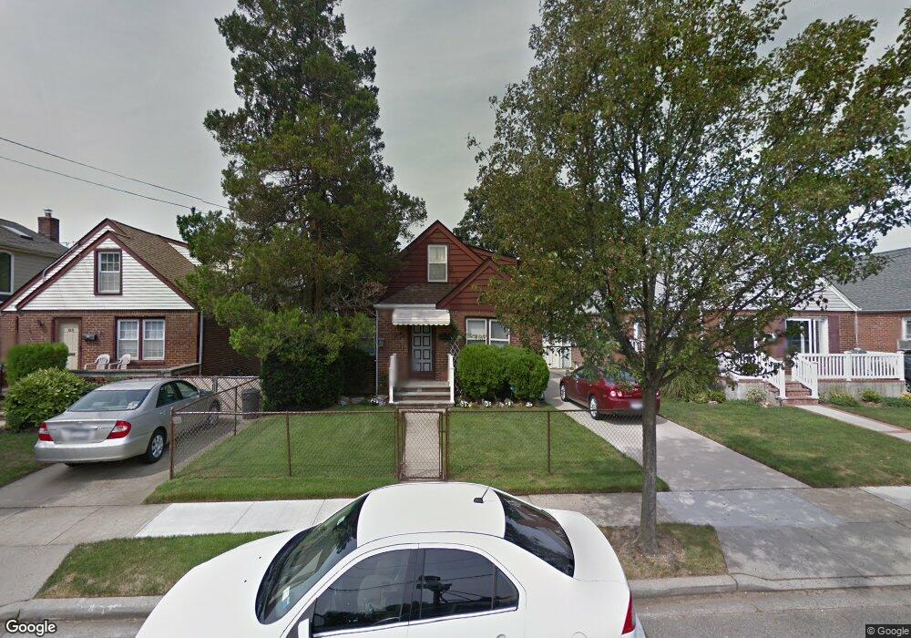 97 Roxbury Rd, Franklin Square, NY 11010 - photo 1