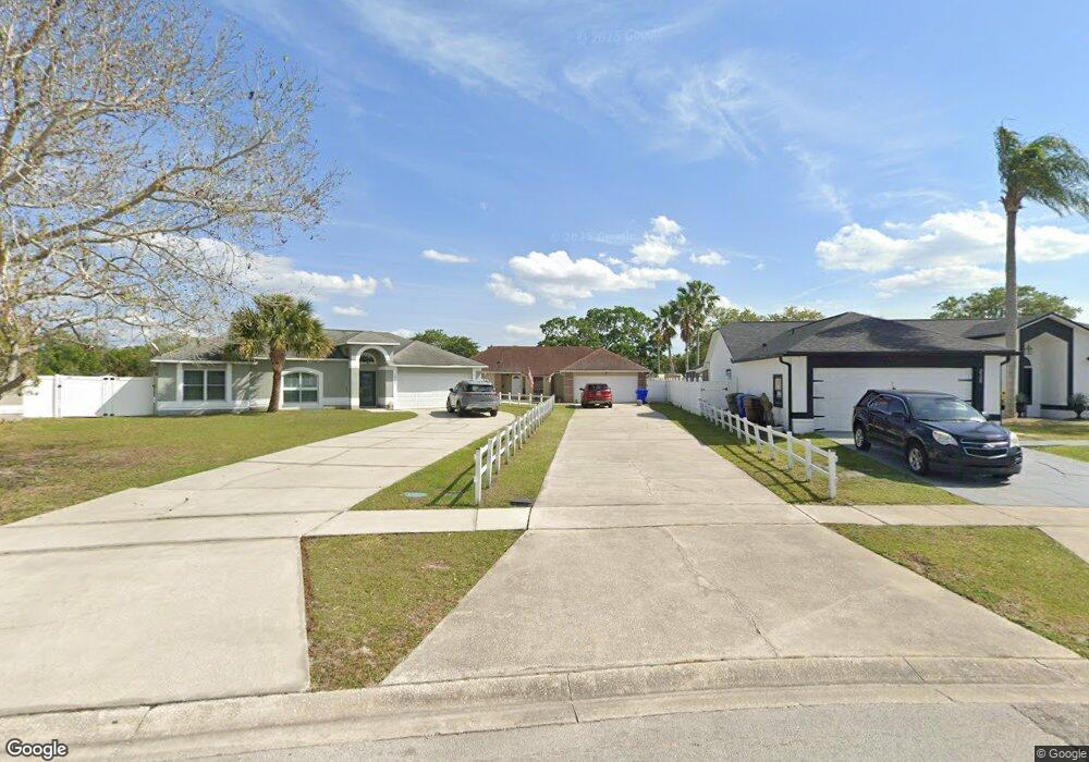 2310 Queenswood Cir, Kissimmee, FL 34743 - photo 1