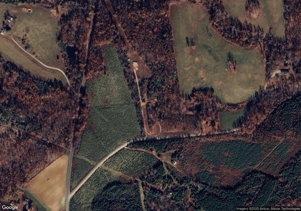 315 Berry Rd, Callands, VA 24530 - photo 1