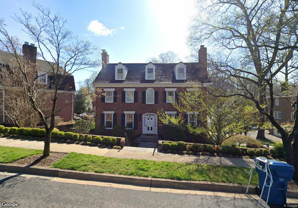 1323 Merrie Ridge Rd, McLean, VA 22101 - photo 1