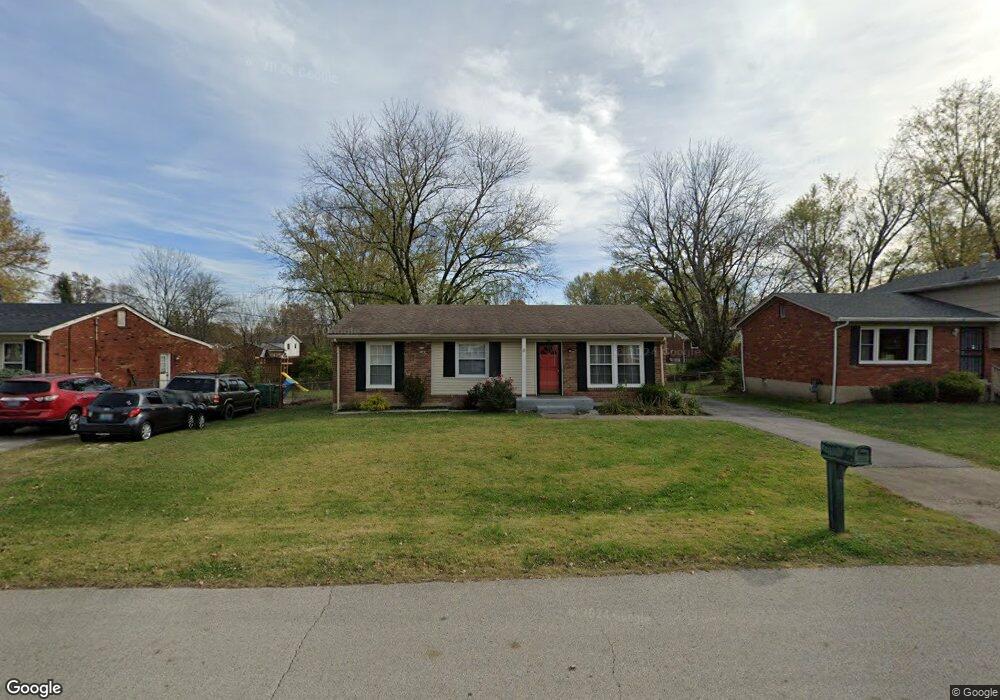 5513 Idlewood Ln, Louisville, KY 40291 - photo 1