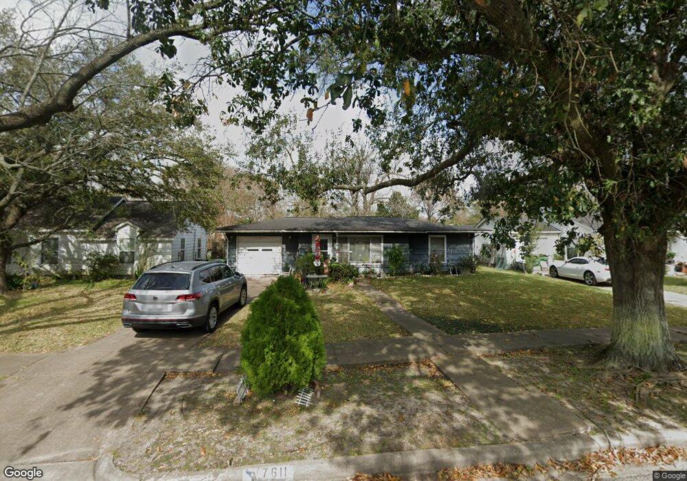 7611 El Rancho St, Houston, TX 77087 - photo 1