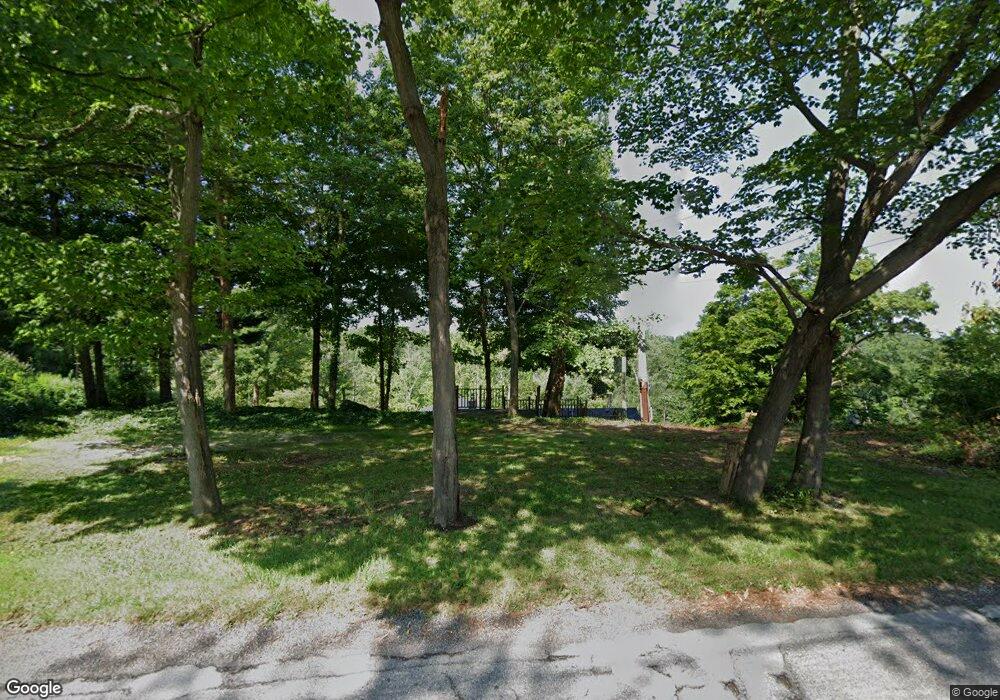 7544 Lewis Rd, Olmsted Township, OH 44138 - photo 1