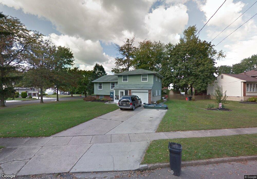 2 Knoll Rd, Stratford, NJ 08084 - photo 1