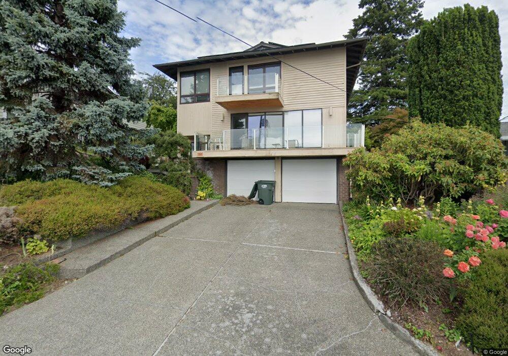 2239 Day Island Blvd W, University Place, WA 98466 - photo 1