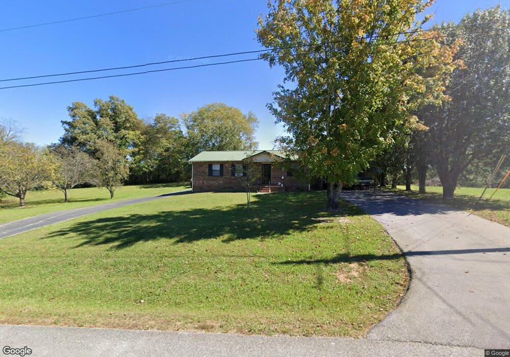 725 Cindy Dr, Cookeville, TN 38506 - photo 1