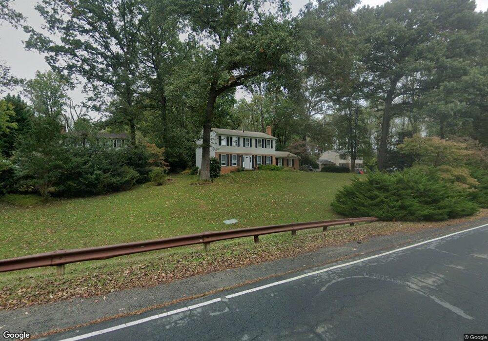 12206 Folkstone Dr, Herndon, VA 20171 - photo 1