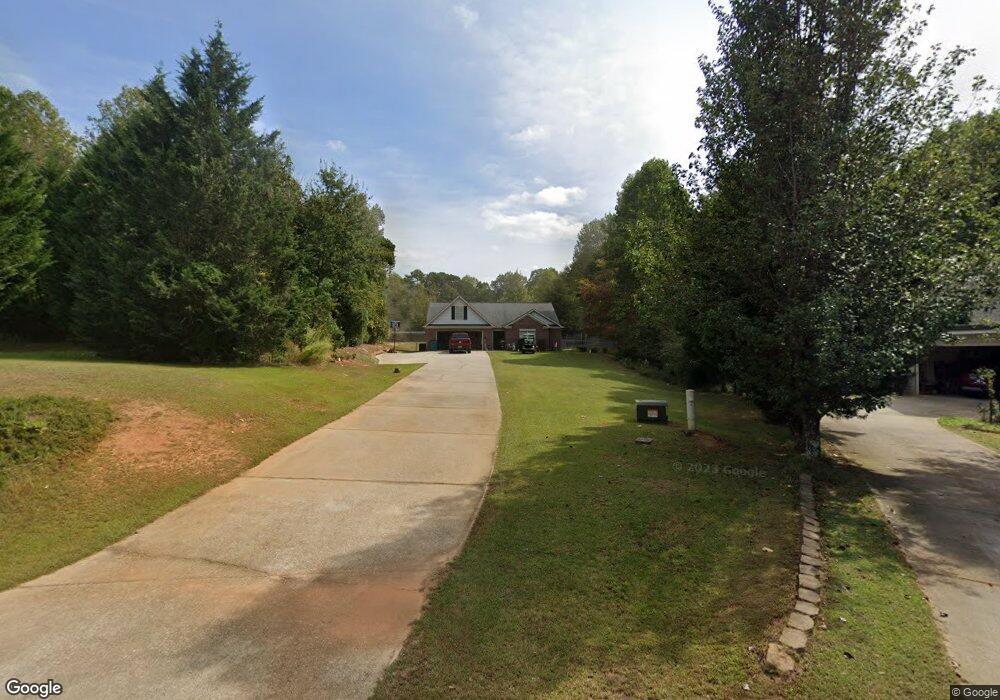 427 Cypress Ct, Clarkesville, GA 30523 - photo 1