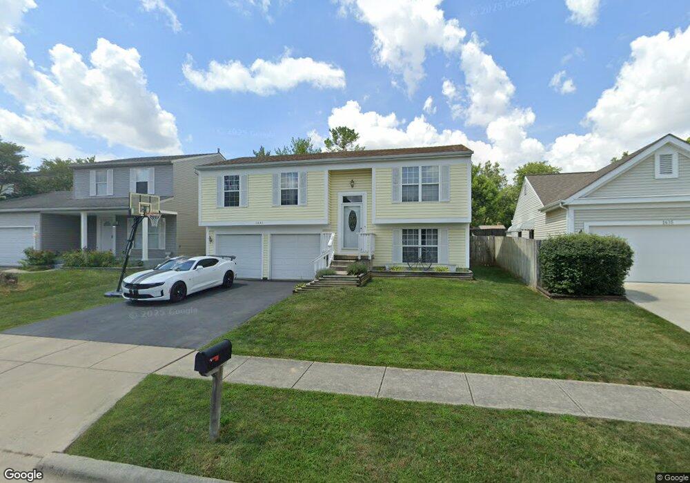 1641 Green Friar Dr, Columbus, OH 43228 - photo 1